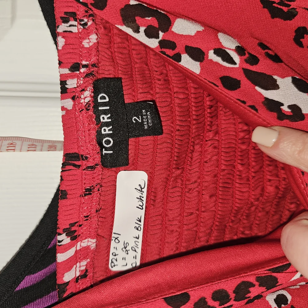 🌞Torrid Tank - Picture 2 of 3